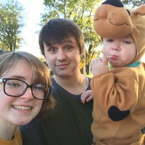 Meet your Posher, Courtney